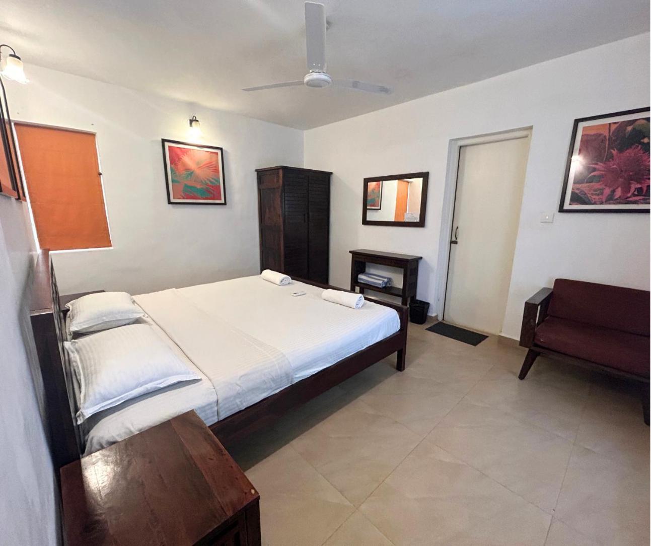 Jungle Hut-Annabelle'S Beach Apartments At Bernard Simao,Calangute,Goa كاندولِم المظهر الخارجي الصورة