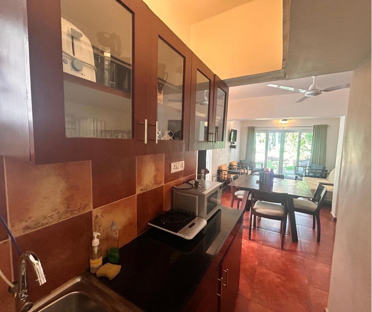 Jungle Hut-Annabelle'S Beach Apartments At Bernard Simao,Calangute,Goa كاندولِم المظهر الخارجي الصورة